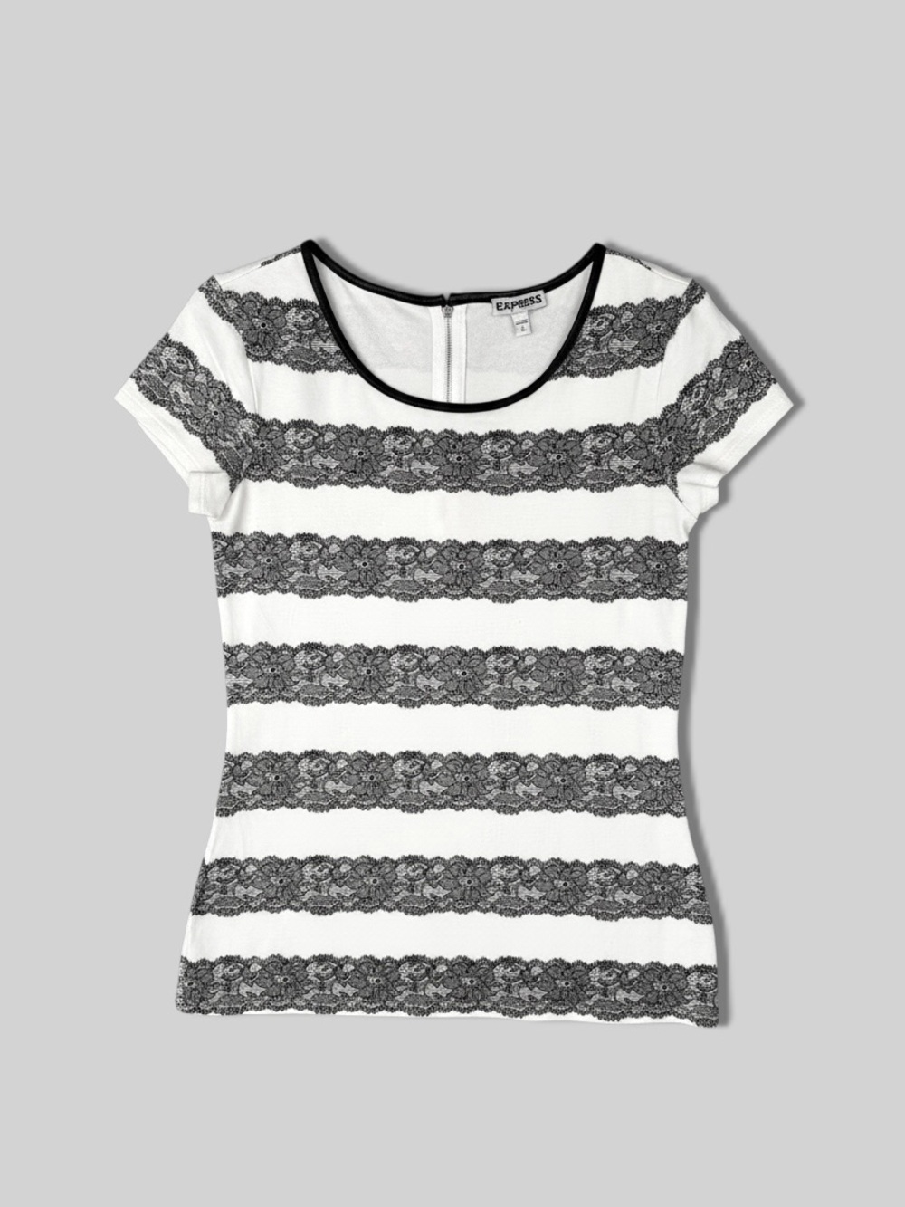 EXPRESS Lace Print‎ T Shirt S Off White Crewneck Short Sleeve Fitted Neutral